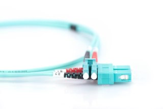 Patchcord światłowodowy FO LC-SC MM 50/125 OM3 duplex LSOH 1m